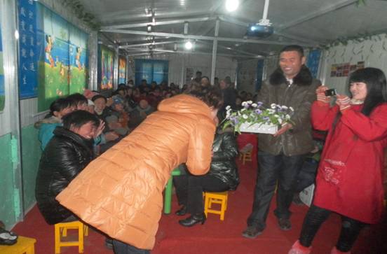 認真踐行弟子規,全面建立學習型組織,讓愛灑滿人間