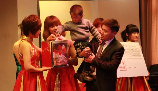 熱烈祝賀群峰教育“美麗中國幼教藍海戰略高峰論壇”圓滿成功